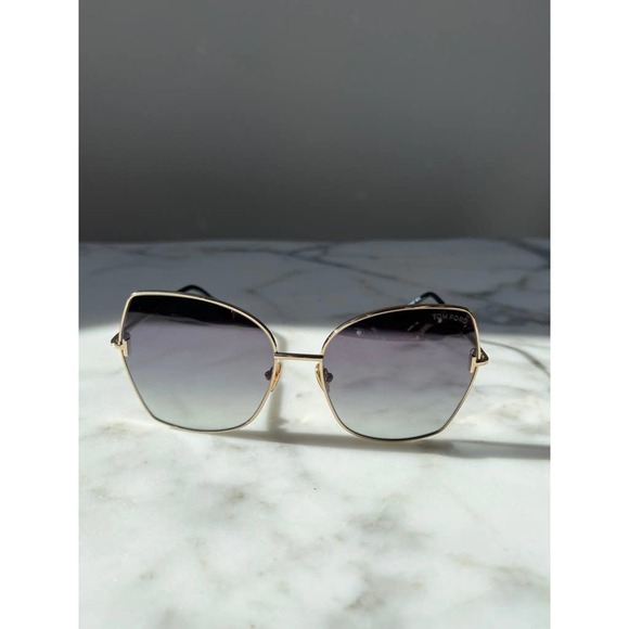 NEW Tom Ford Farah TF0951 Sunglasses in Gold - Picture 5 of 6